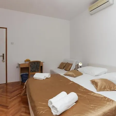 Casa de hóspedes Lapad View 3*