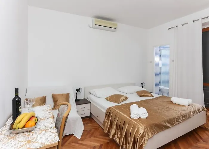 招待所 莱帕德美景公寓 3*