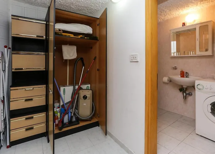 莱帕德美景公寓 3*