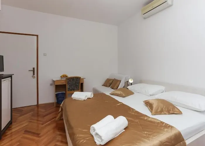 招待所 莱帕德美景公寓 3*