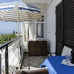 Lapad View בית הארחה